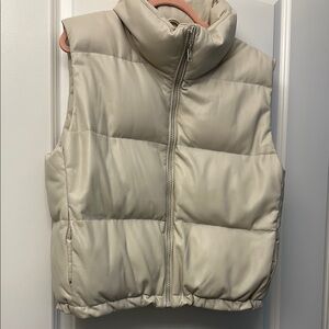 Wilfred Free - Vista Beige Puffer Vest